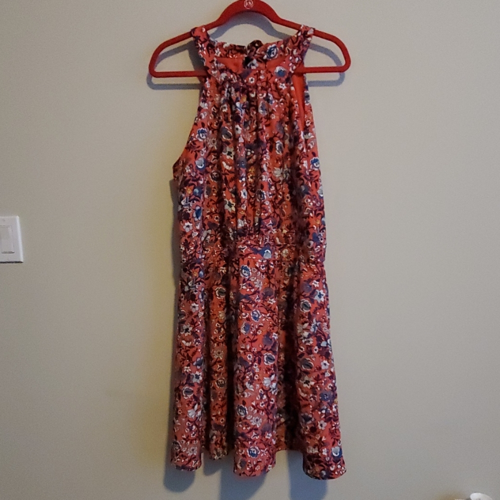 Floral LOFT Outlet Dress with tie back